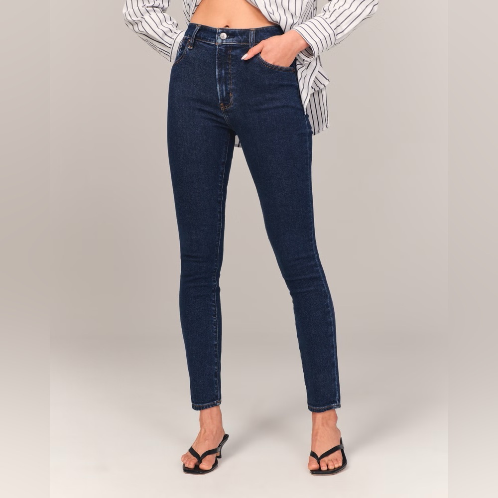 Abercrombie & Fitch High Rise Skinny Jeans
